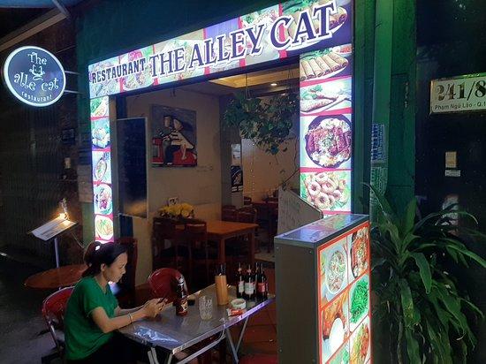 Alley Cat Restaurant
